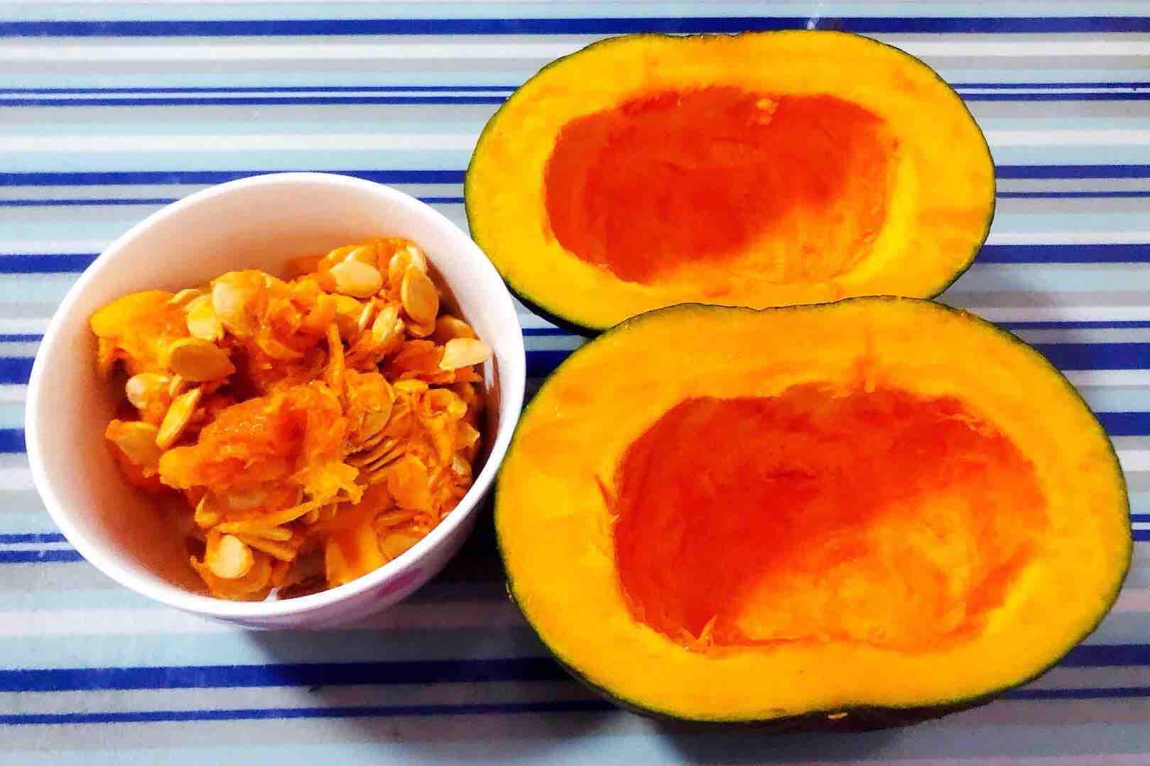 排骨蒸南瓜的做法-咸鮮味蒸菜譜-易網健康養生網 排骨蒸南瓜的做法-咸鮮味蒸菜譜