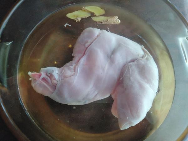 白蘸手撕兔肉的做法-家常味拌菜譜