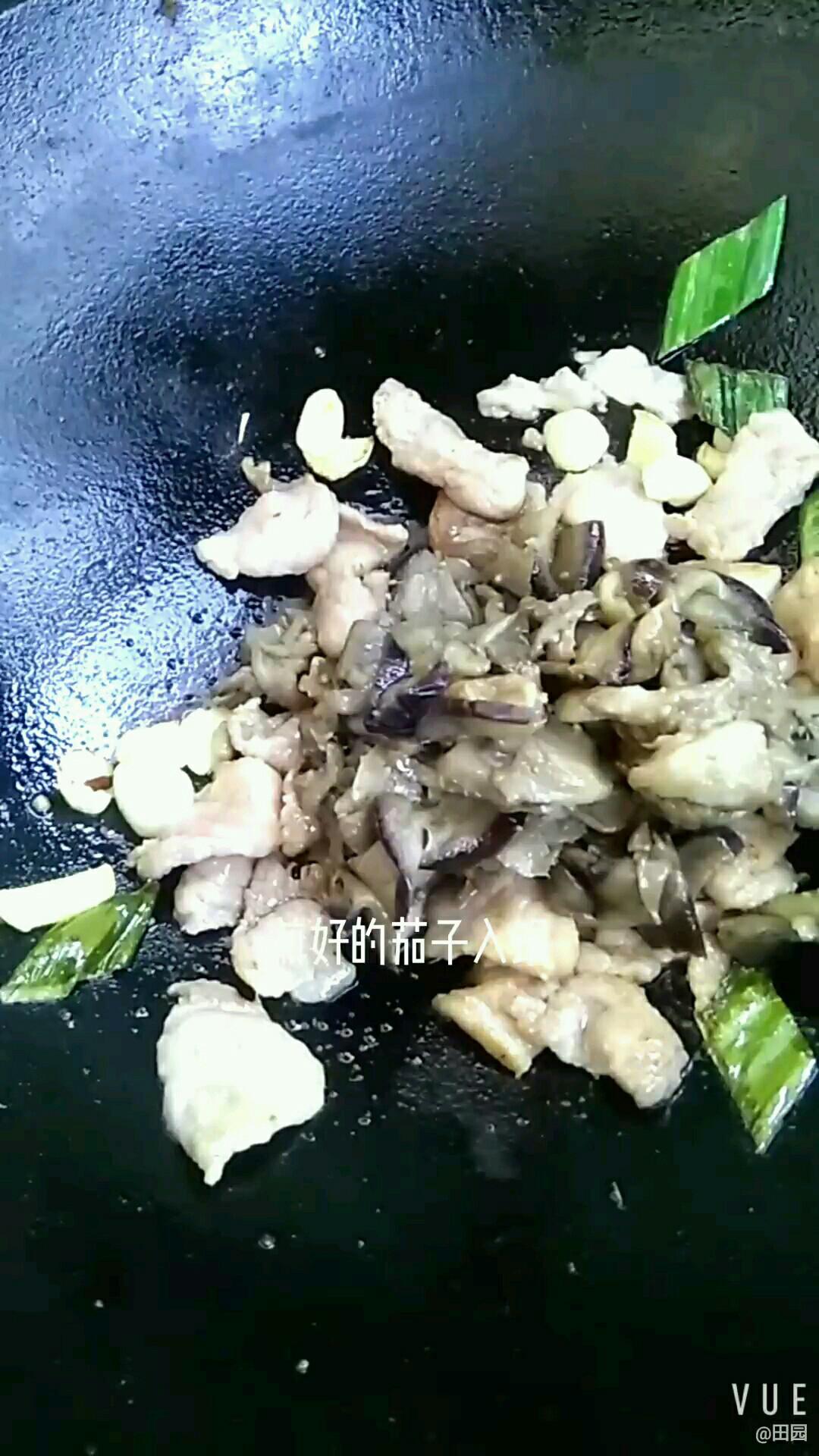 豬肉燒茄子的做法-咸鮮味燒菜譜