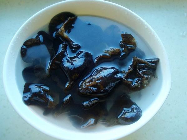 豆皮木耳燒雞的做法-咸鮮味燒菜譜