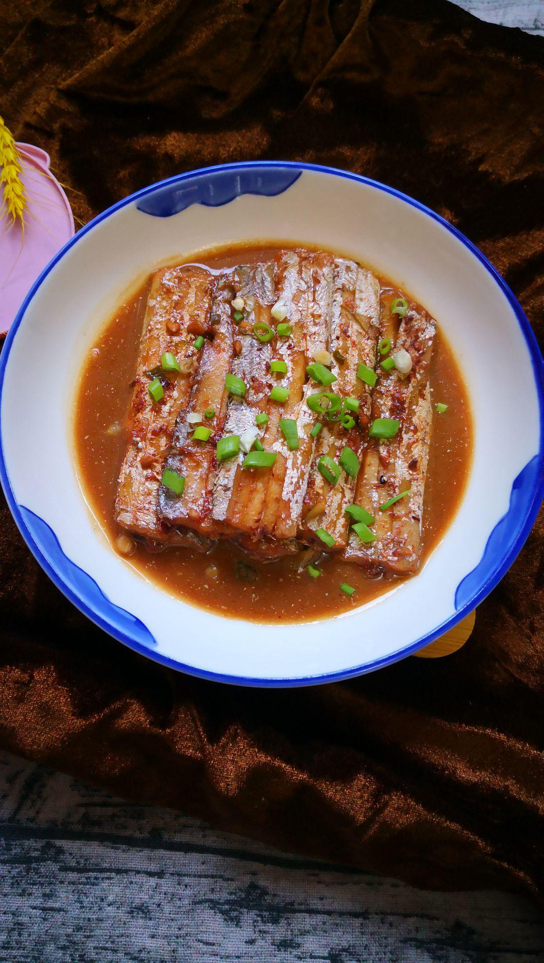 紅燒刀魚的做法-家常味燒菜譜-易網健康養生網 紅燒刀魚的做法-家常味燒菜譜