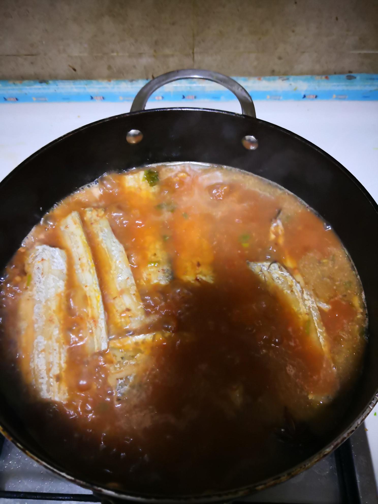 紅燒刀魚的做法-家常味燒菜譜-易網健康養生網 紅燒刀魚的做法-家常味燒菜譜