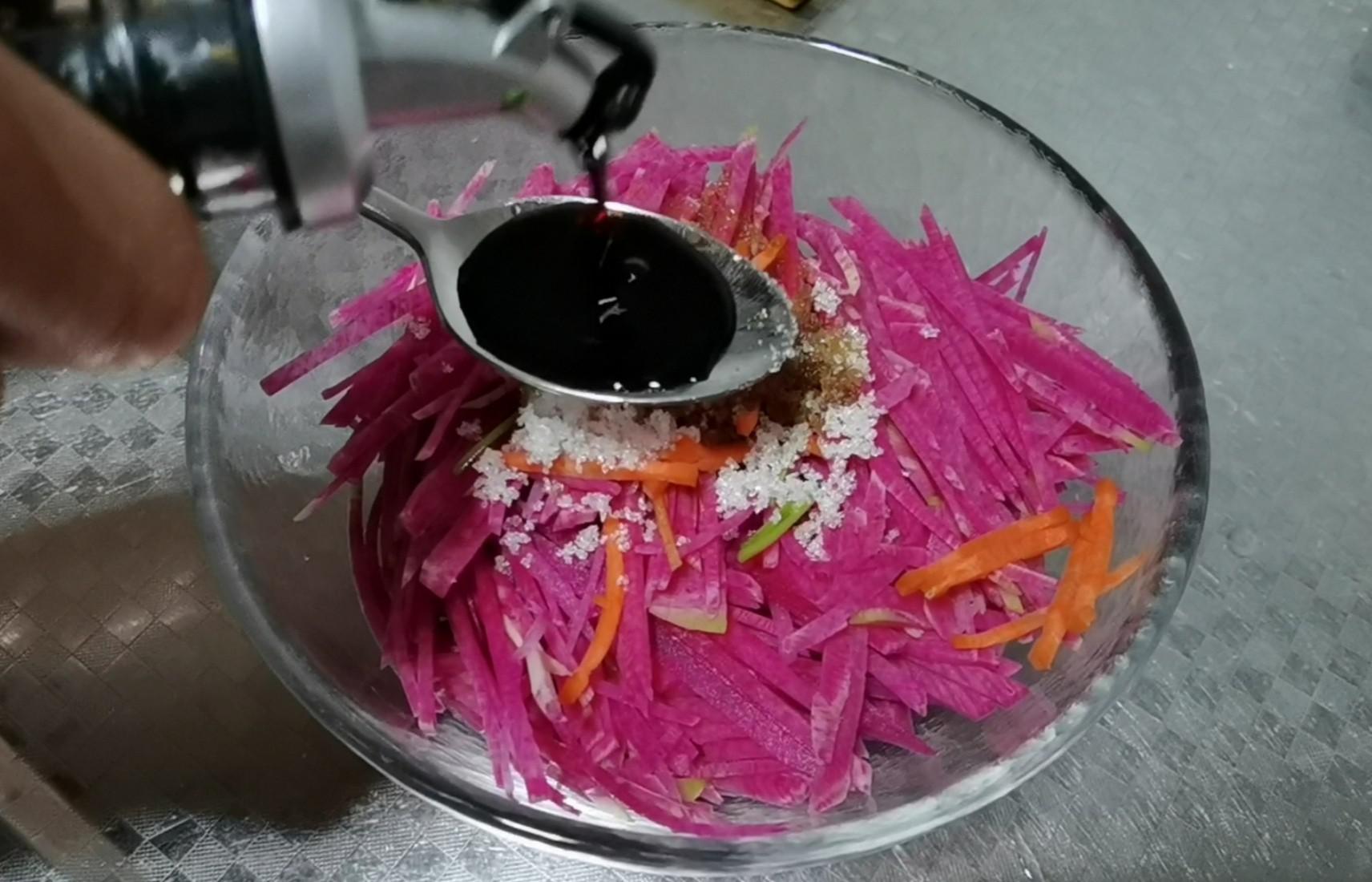 幾分鐘就能搞定的酸甜爽口小涼菜的做法-酸甜味拌菜譜-易網(wǎng)健康養(yǎng)生網(wǎng) 幾分鐘就能搞定的酸甜爽口小涼菜的做法-酸甜味拌菜譜