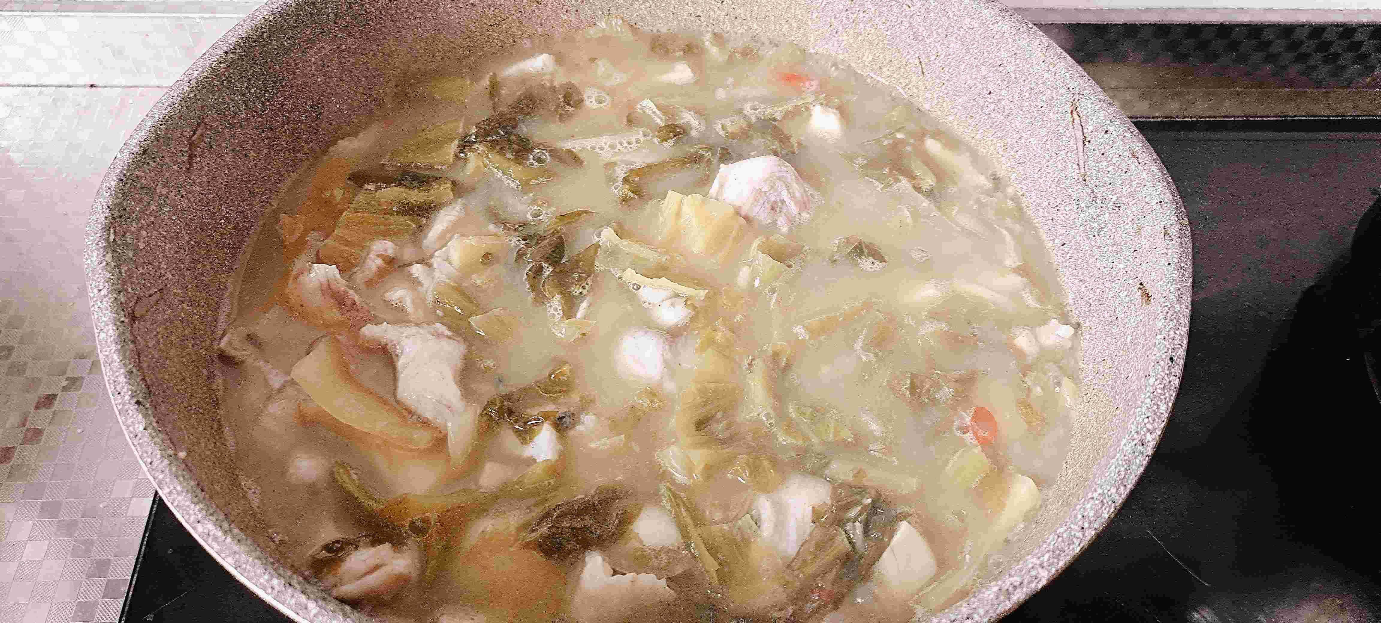 好吃的酸菜魚做法，10分鐘學會~酸菜魚的做法-酸辣味煮菜譜