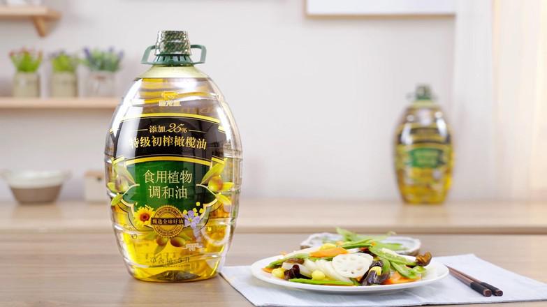 荷塘小炒【孔老師教做菜】的做法-家常味炒菜譜