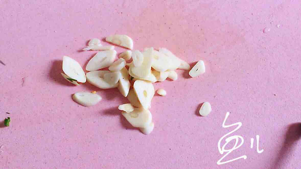 做鲅魚加幾勺它，咸香味美，家人都喜歡，太費(fèi)米飯了！的做法-醬香味燉菜譜