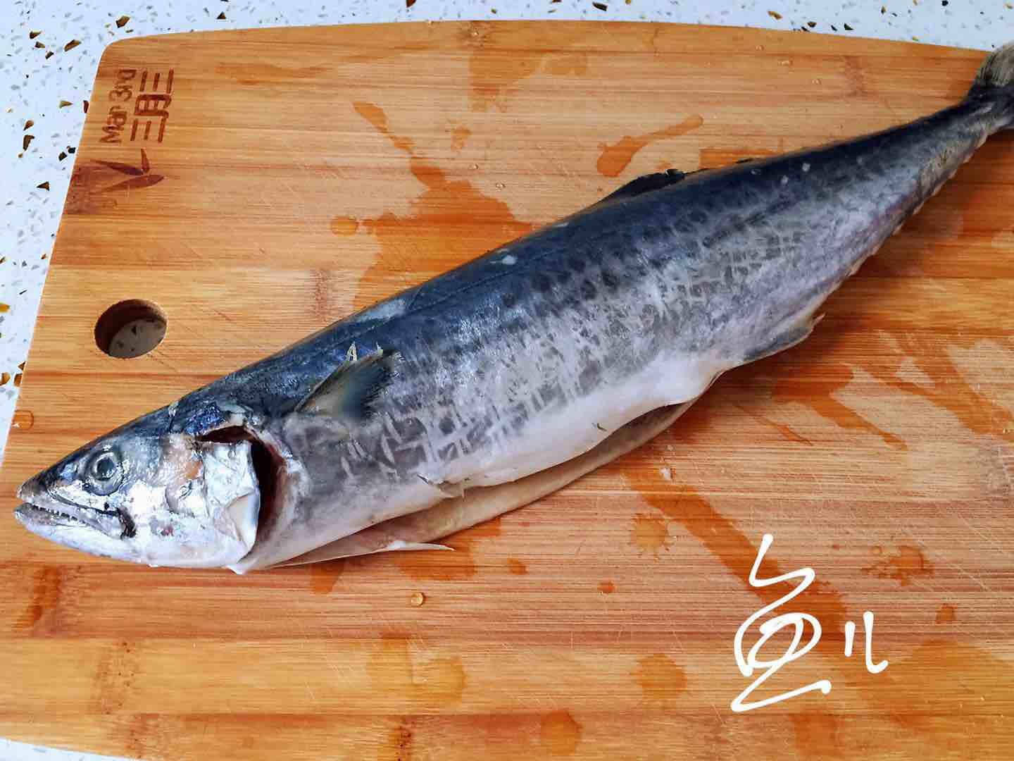 做鲅魚加幾勺它，咸香味美，家人都喜歡，太費(fèi)米飯了！的做法-醬香味燉菜譜