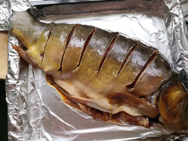 鮮辣過癮的烤魚的做法-香辣味烤菜譜