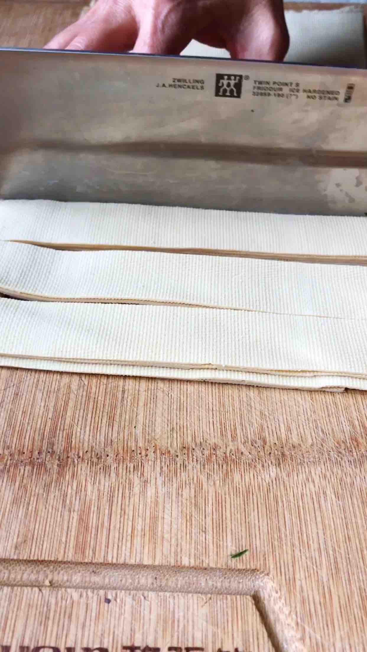 豆皮好吃做法的做法-香辣味炒菜譜