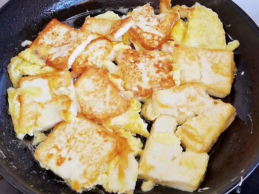 冬日暖胃家常菜－豆腐粉絲煲，葷素搭配，經(jīng)濟實惠又美味的做法-咸鮮味炒菜譜