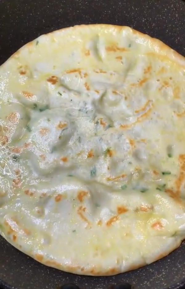 香濃牛奶雞蛋餅的做法-咸鮮味煎菜譜