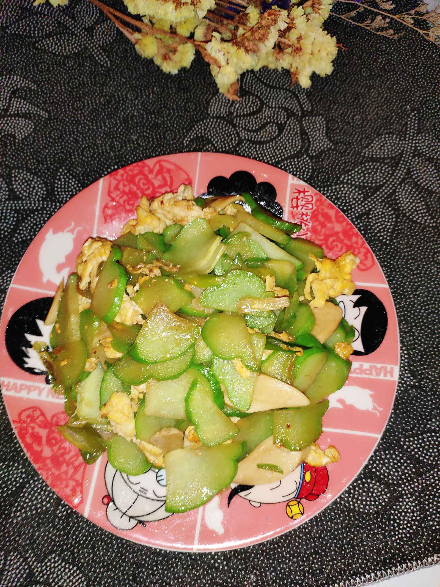 降血壓的小炒佛手瓜的做法-咸鮮味炒菜譜