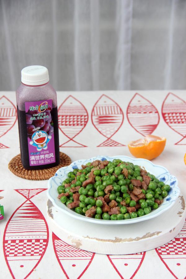 香腸炒豌豆的做法-家常味炒菜譜