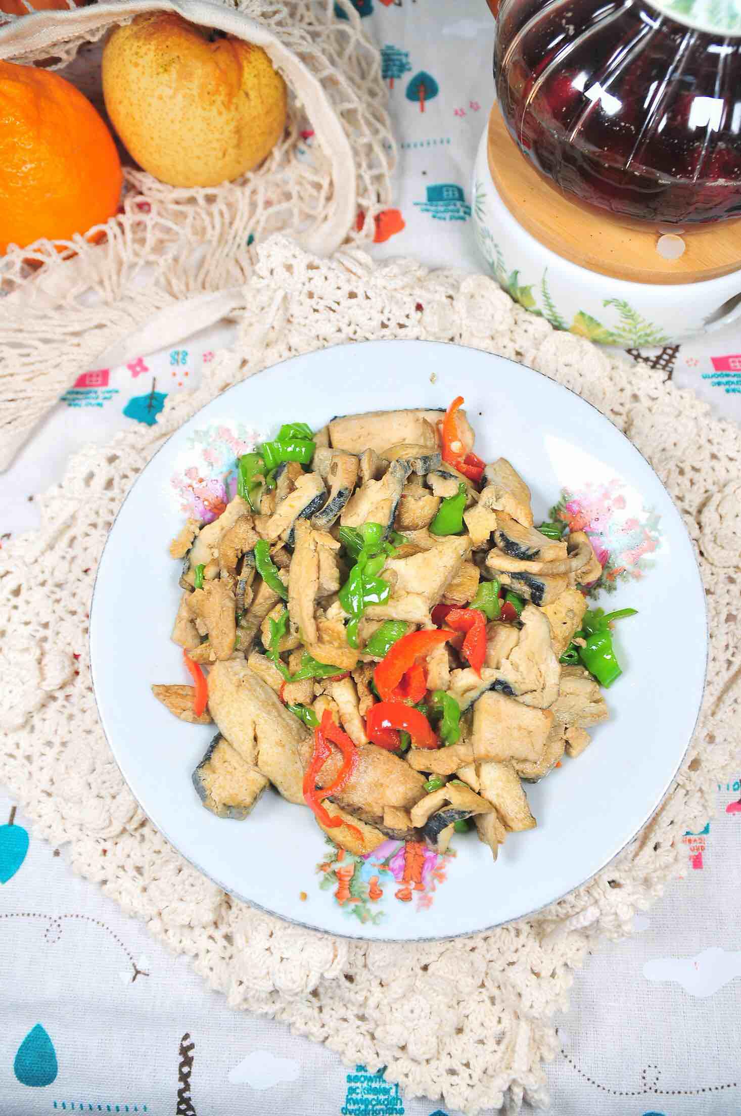 雙椒臭豆腐的做法-家常味炒菜譜