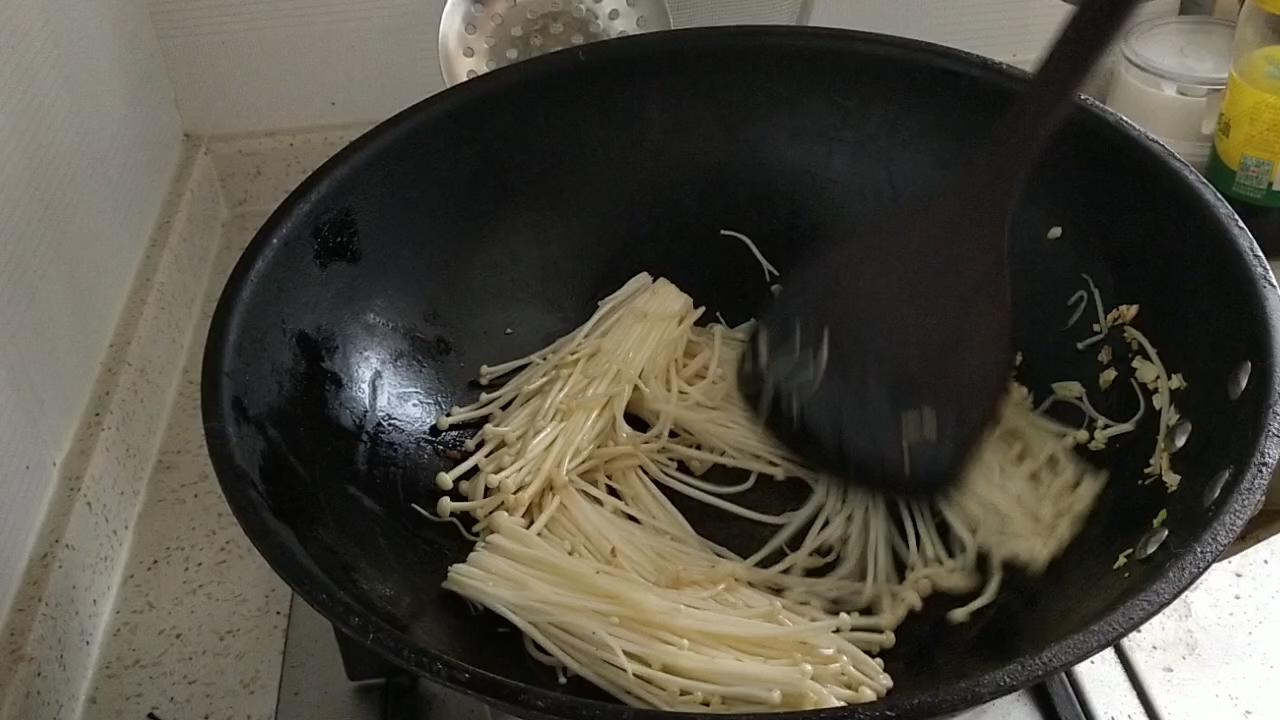 干香燒烤金針菇的做法-家常味烤菜譜