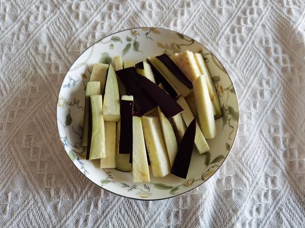 蒜香軟糯的蒸茄子的做法-蒜香味蒸菜譜