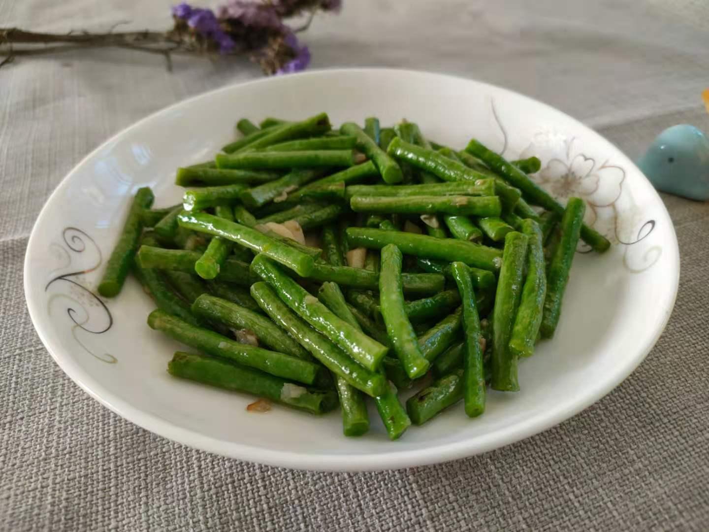 蒜香豇豆的做法-家常味炒菜譜-易網健康養生網 蒜香豇豆的做法-家常味炒菜譜