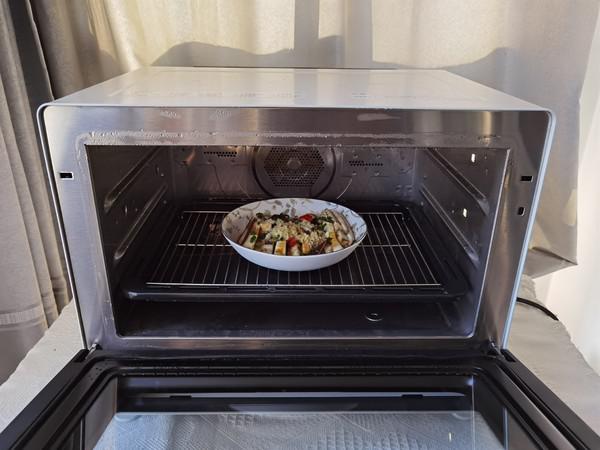 蒜香軟糯的蒸茄子的做法-蒜香味蒸菜譜