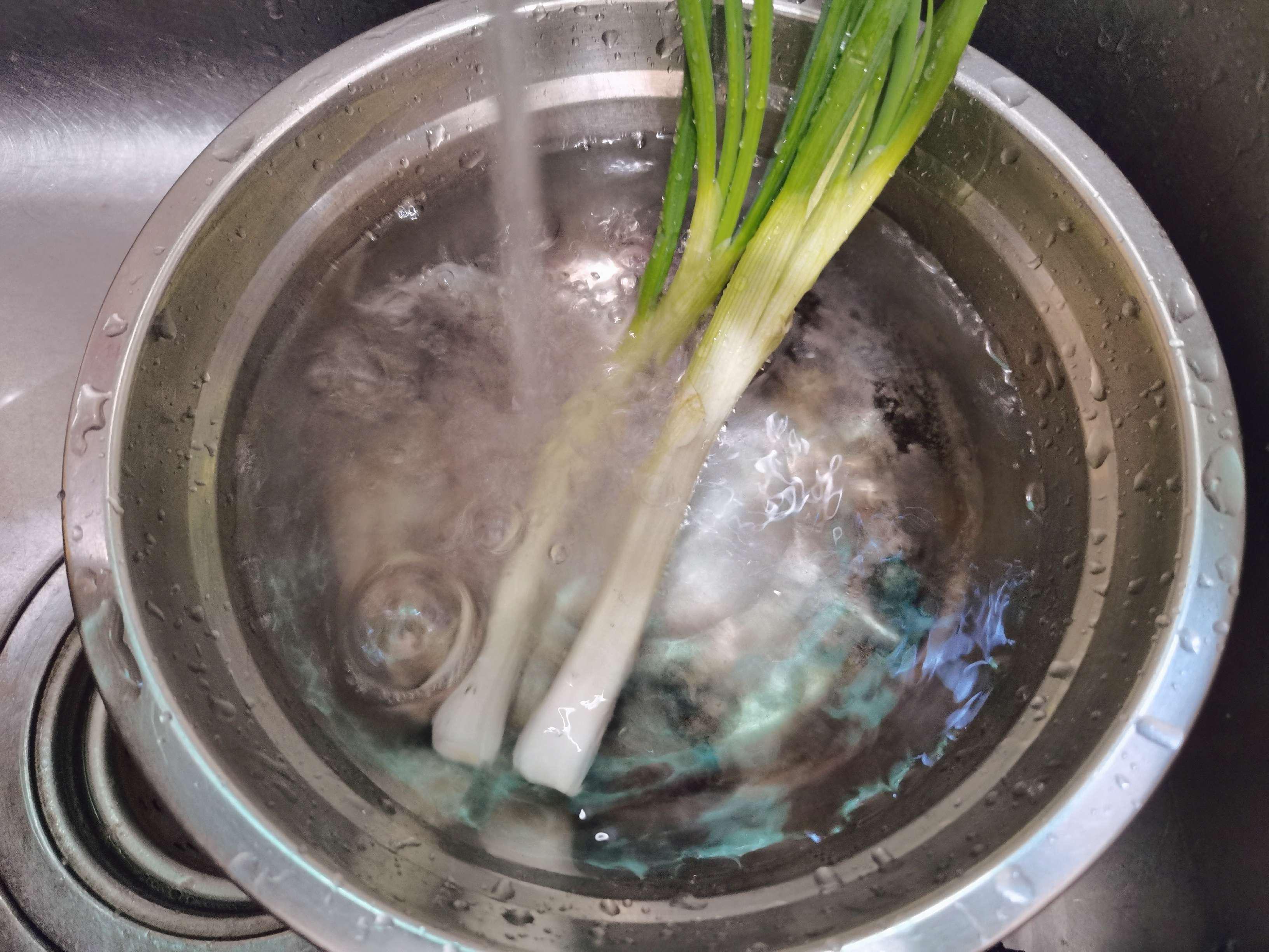 視頻版“榨菜炒雞蛋”的做法-家常味炒菜譜-易網健康養生網 視頻版“榨菜炒雞蛋”的做法-家常味炒菜譜