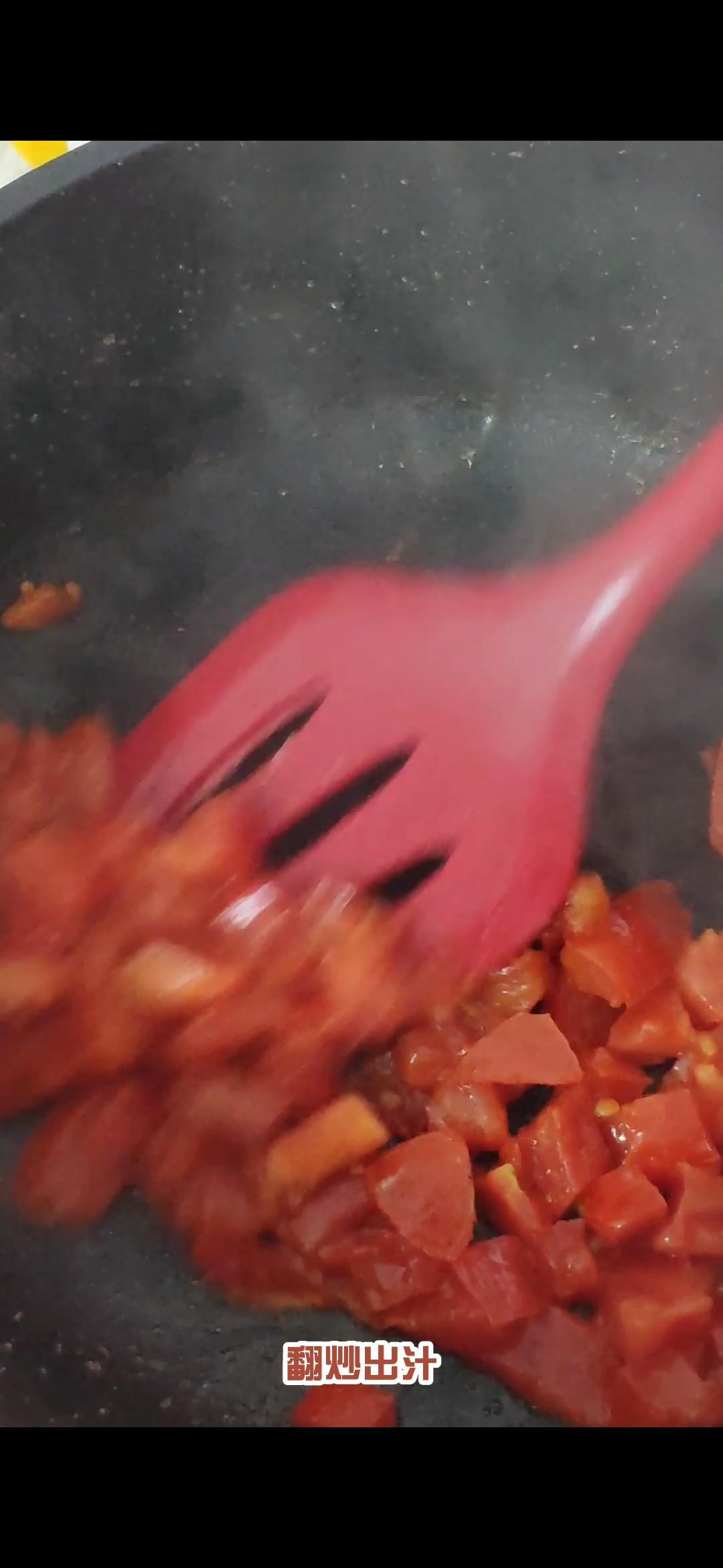 番茄炒蛋，簡(jiǎn)單快手下飯菜的做法-家常味炒菜譜