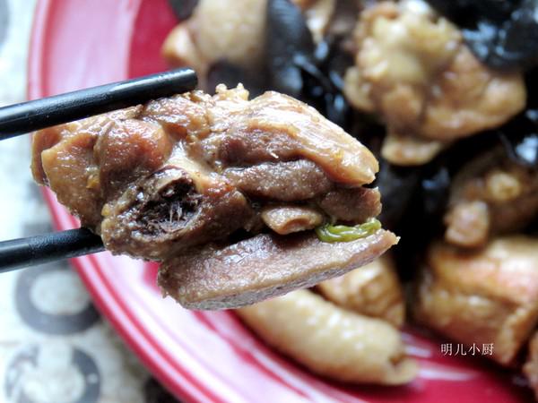 大盤(pán)雞的做法-家常味燉菜譜