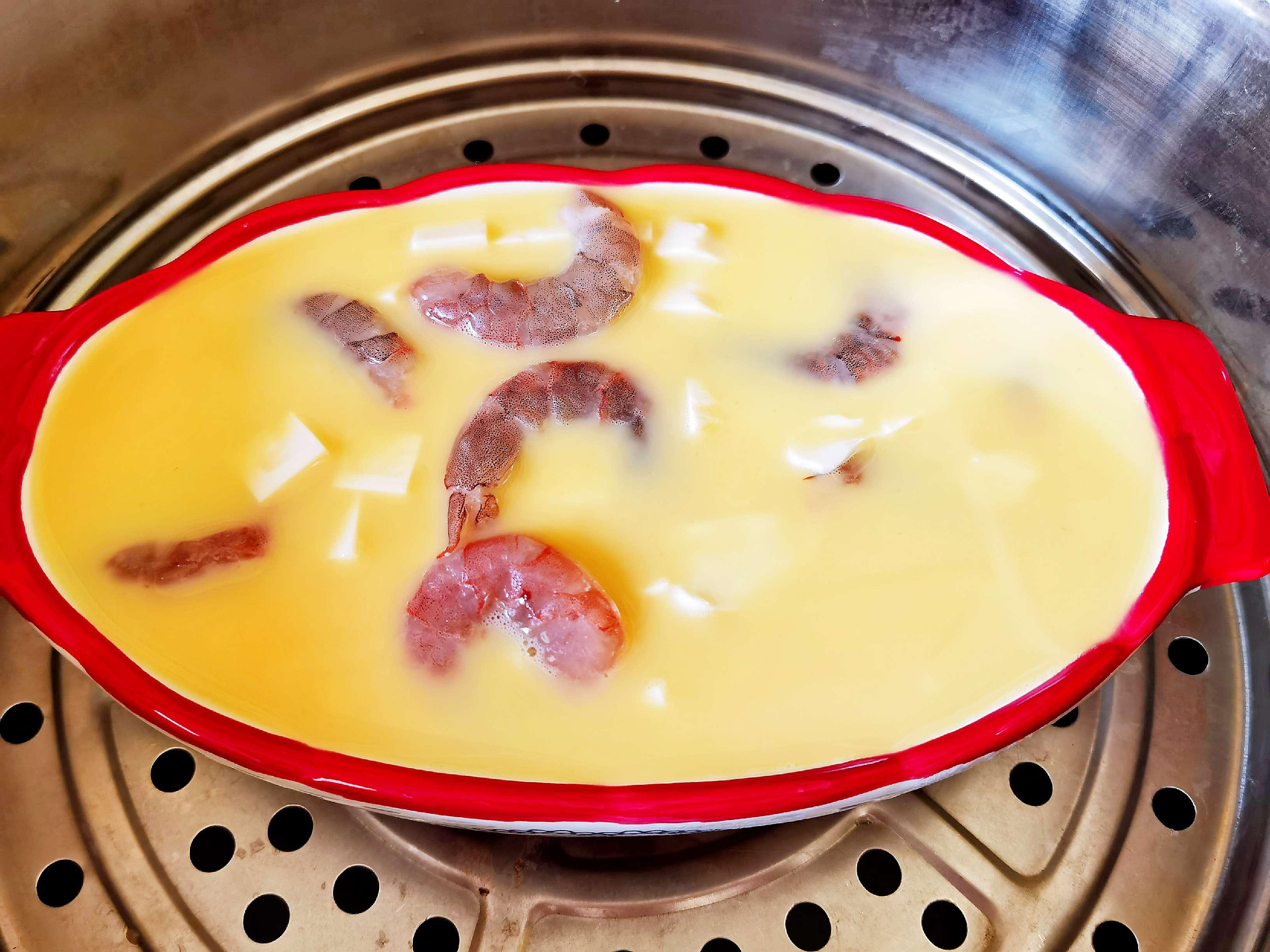 不用蓋保鮮膜的蝦仁豆腐雞蛋糕，Q彈嫩滑超鮮美的做法-咸鮮味蒸菜譜