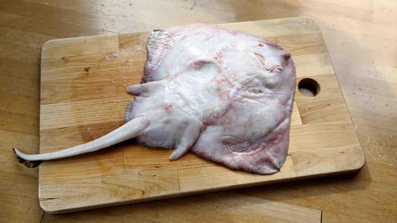 清蒸老板魚的做法-家常味蒸菜譜