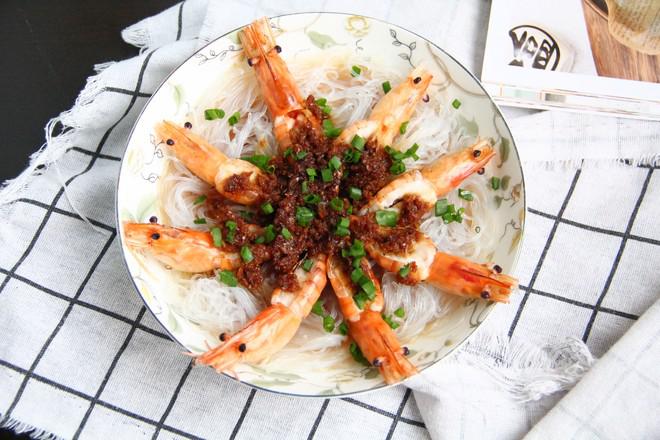 蒜泥粉絲蒸蝦的做法-蒜香味蒸菜譜-易網健康養生網 蒜泥粉絲蒸蝦的做法-蒜香味蒸菜譜
