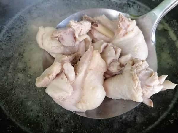 黃燜雞的做法-家常味燉菜譜