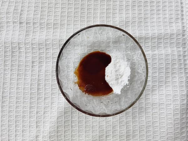 微辣鮮嫩的下飯菜，青紅椒炒肉絲的做法-咸鮮味炒菜譜