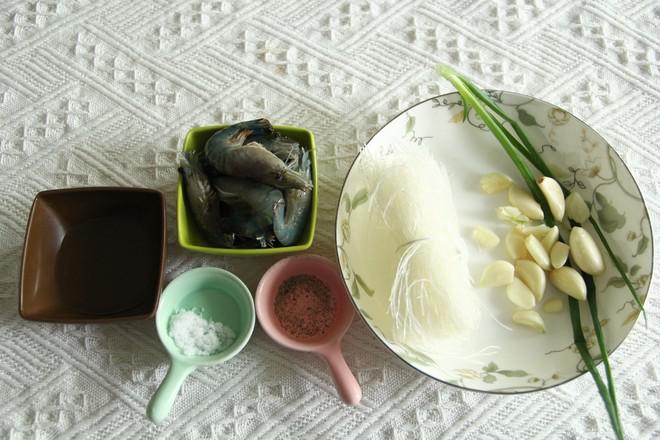 蒜泥粉絲蒸蝦的做法-蒜香味蒸菜譜-易網<a href=http://m.henggaotouzi.com/ target=_blank class=infotextkey>健康養生</a>網 蒜泥粉絲蒸蝦的做法-蒜香味蒸菜譜