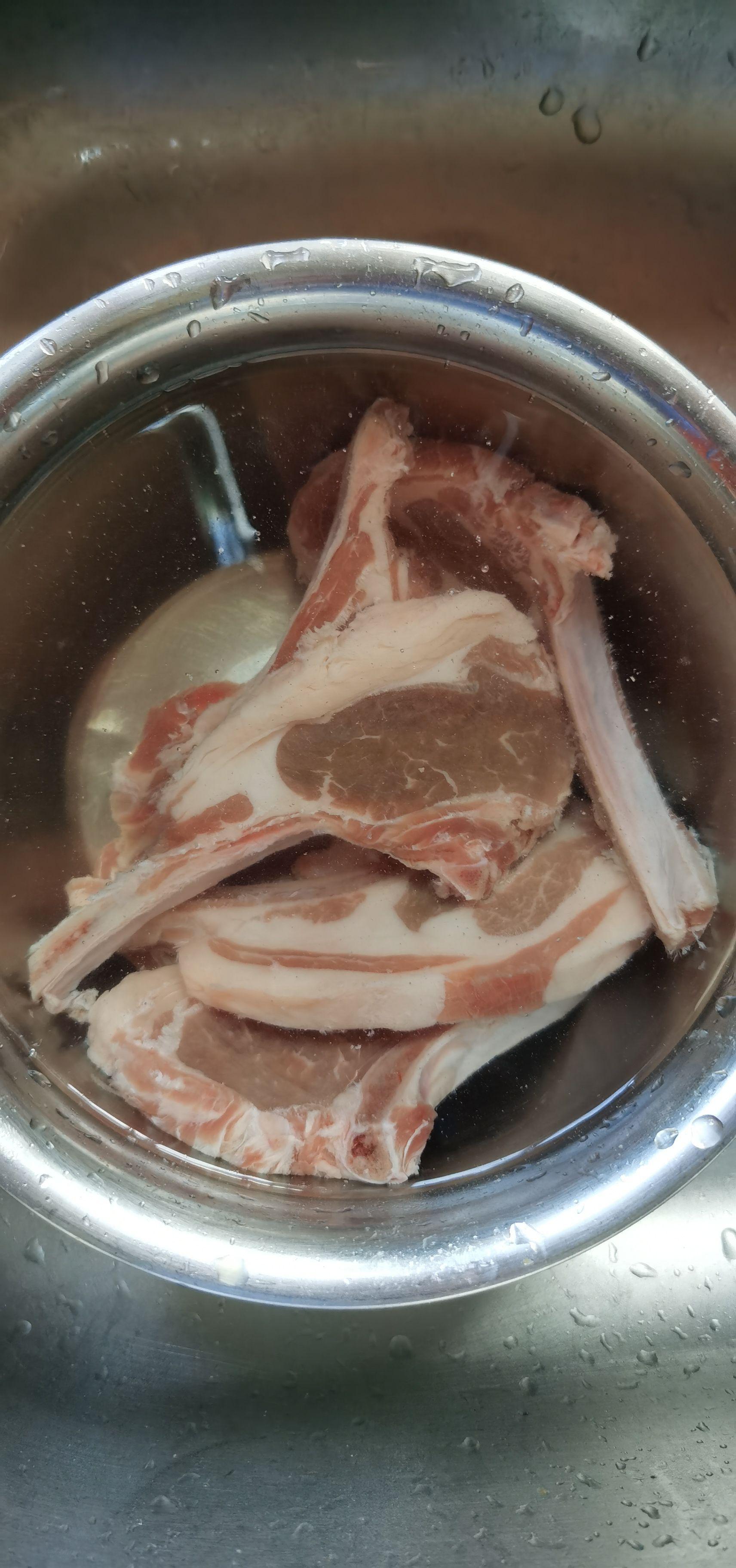 法式烤羊排的做法-蒜香味烤菜譜