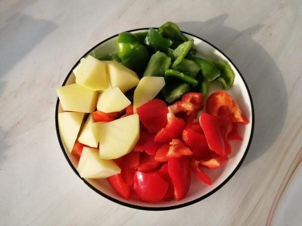 黃燜雞的做法-家常味燉菜譜