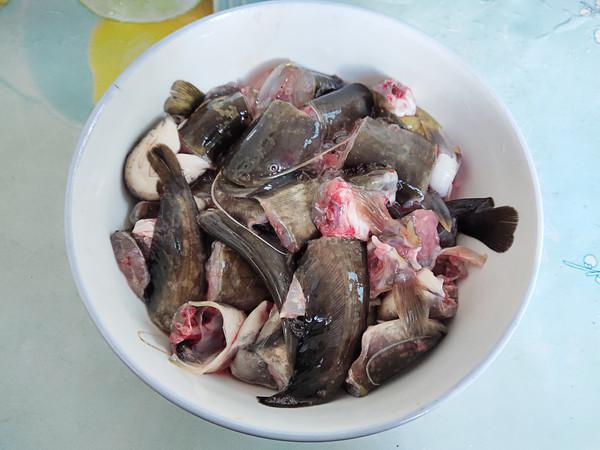 鯰魚燒豆腐的做法-咸鮮味燒菜譜-易網(wǎng)健康養(yǎng)生網(wǎng) 鯰魚燒豆腐的做法-咸鮮味燒菜譜