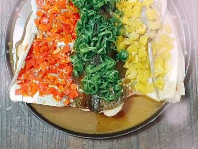 雙椒魚頭的作法-其他口味蒸菜譜