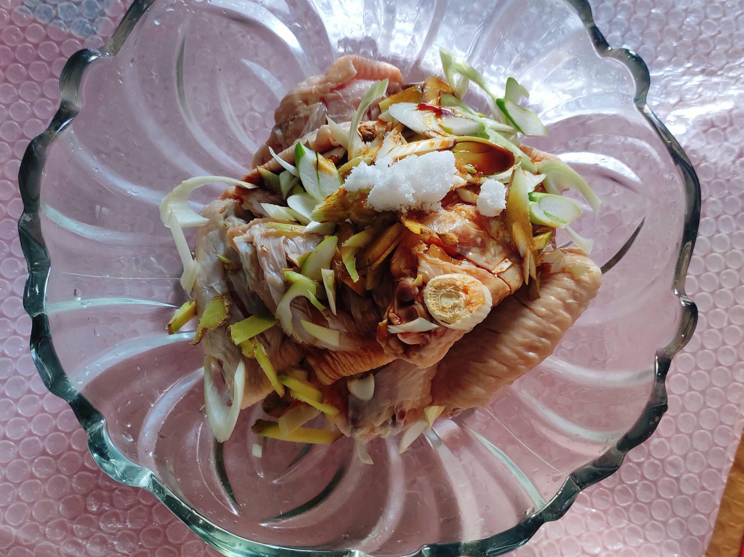 咬一口就愛不釋手的酥脆炸翅的做法-其它口味炸菜譜