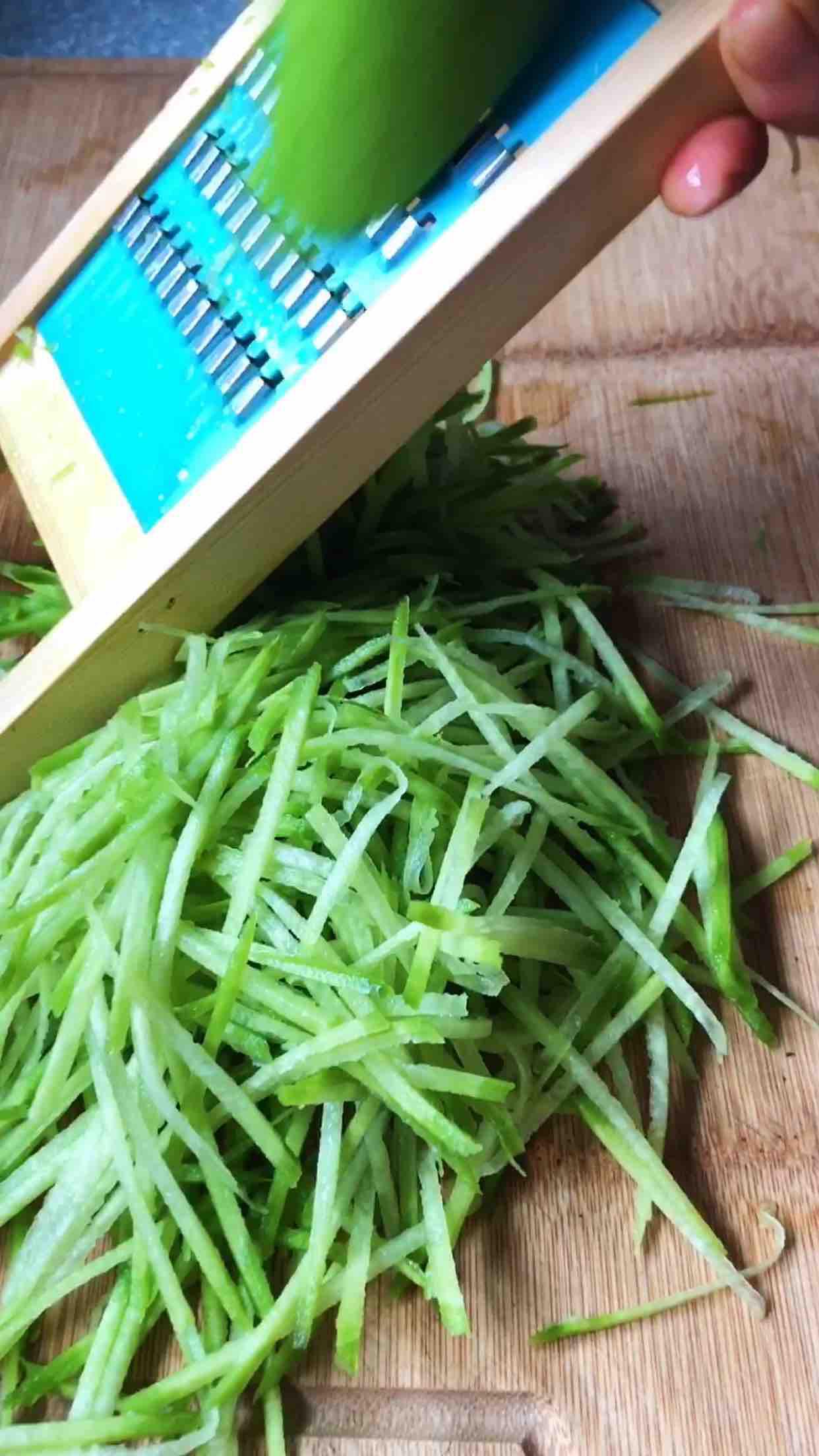 蘿卜絲炒蝦皮的做法-家常味炒菜譜