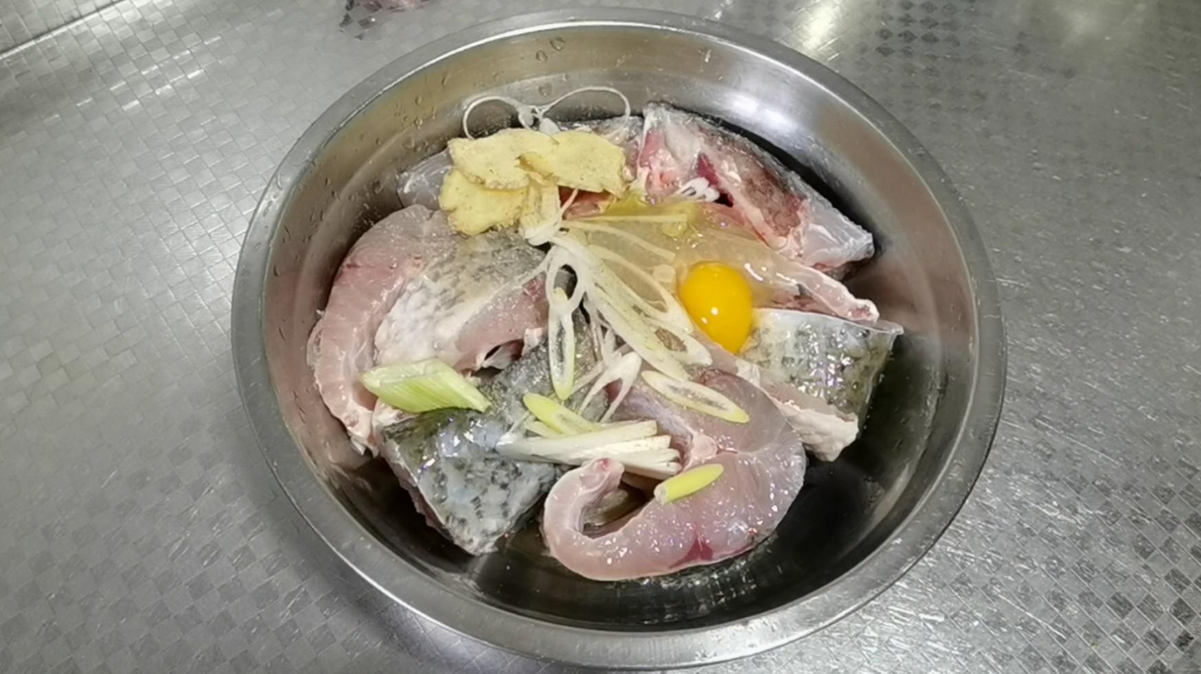 家常侉燉魚，草魚最入味的烹飪方法的做法-咸鮮味燉菜譜