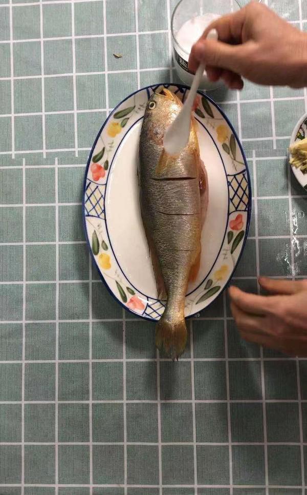 黃花魚這燕蒸嫩而不腥的做法-家常味蒸菜譜