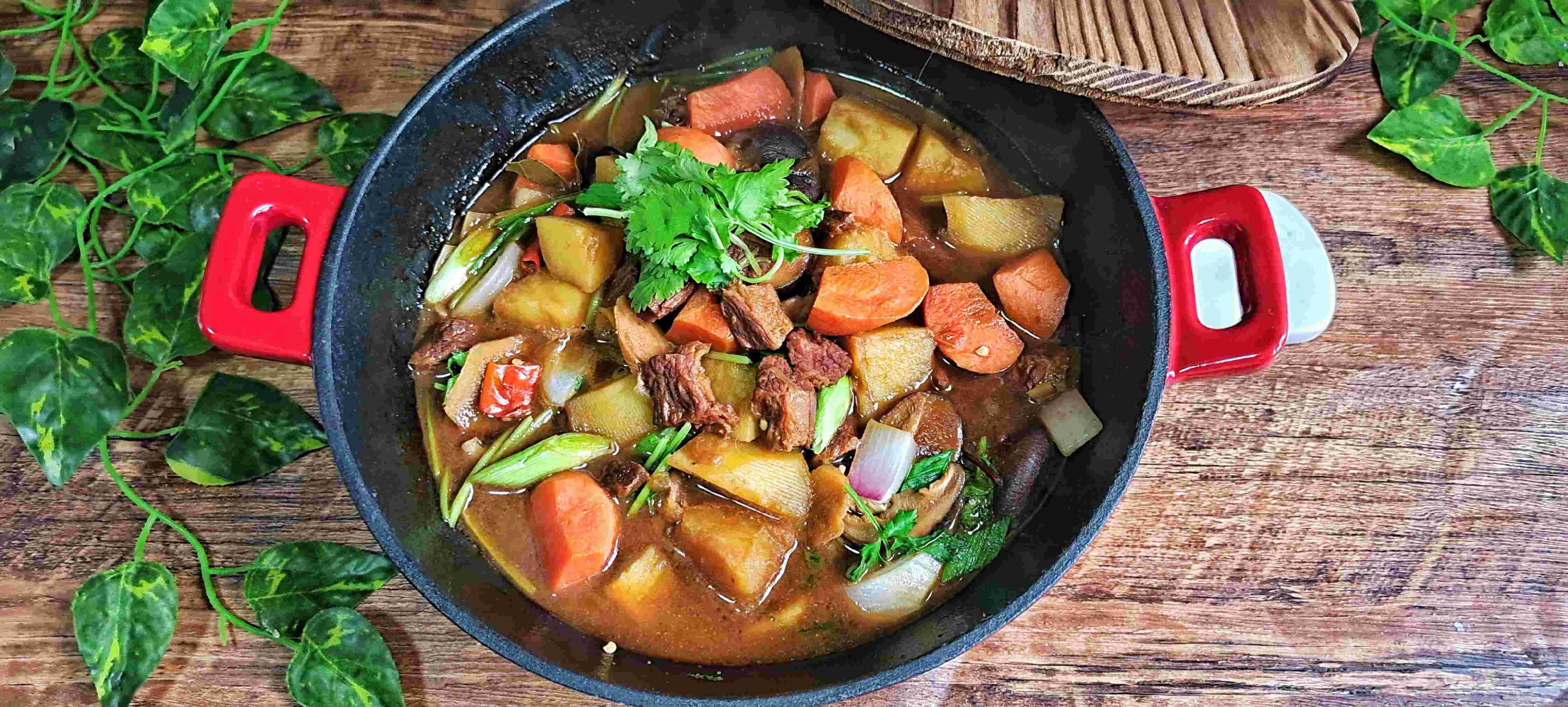 冬季牛肉這樣做，暖身暖胃又滋補…紅燜牛肉鍋的做法-咸鮮味燜菜譜