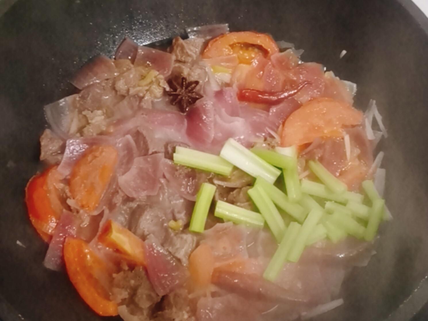 番茄紅燴牛肉的做法-茄汁味燴菜譜