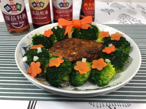 圣誕花環(huán)雞扒的做法-香辣味煎菜譜