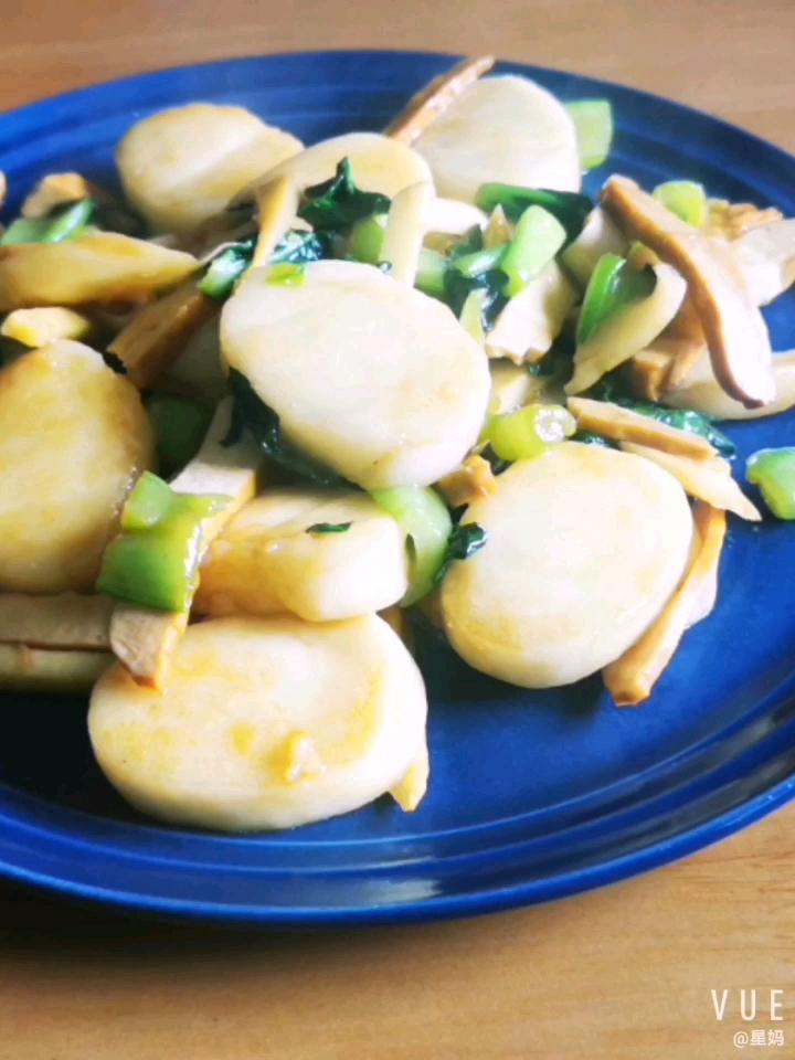 冬筍豆腐干炒年糕的做法-家常味炒菜譜