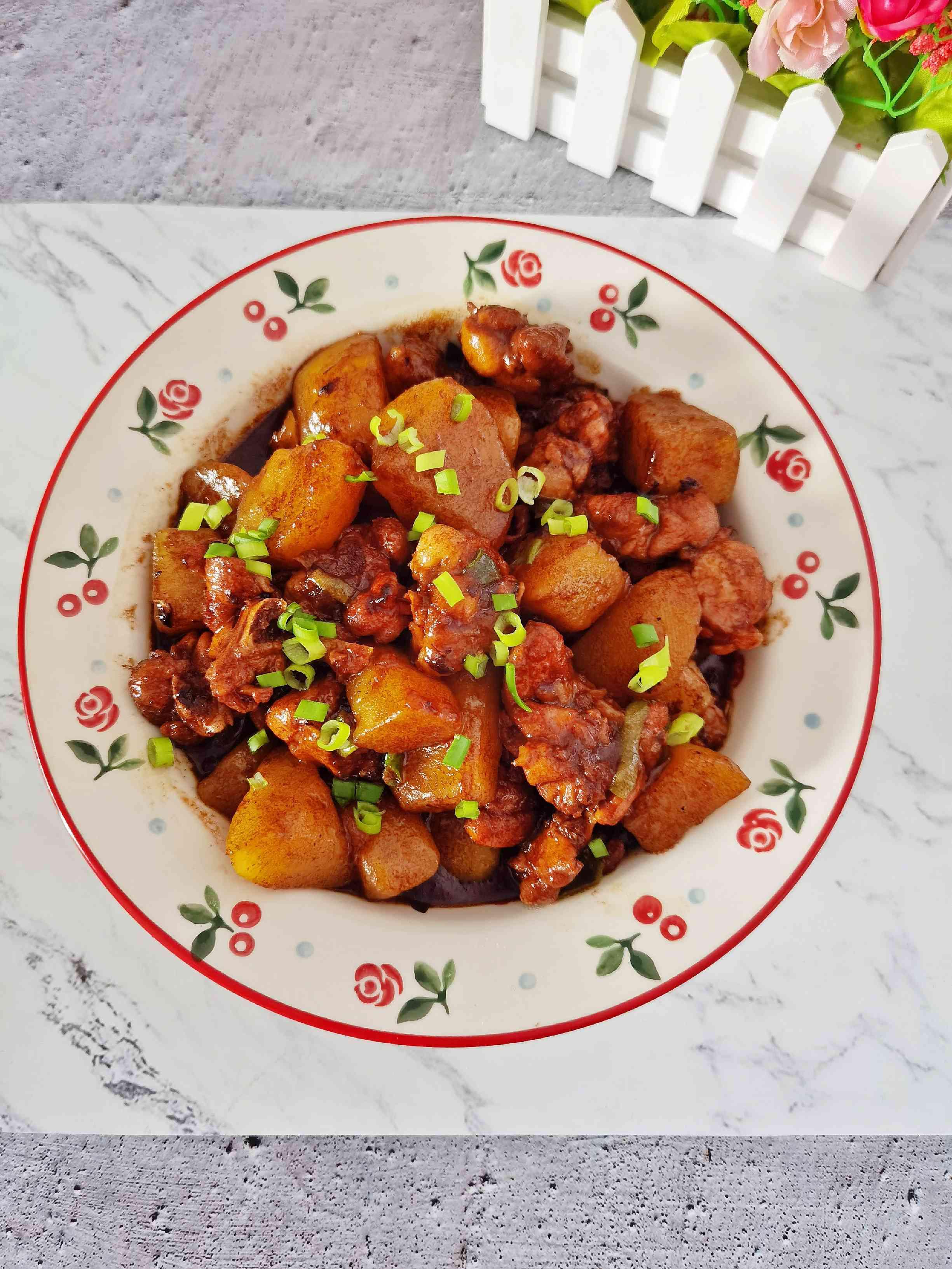 懶人版蔥油雞腿，做法簡單，鮮嫩多汁超下飯的做法-咸鮮味燉菜譜