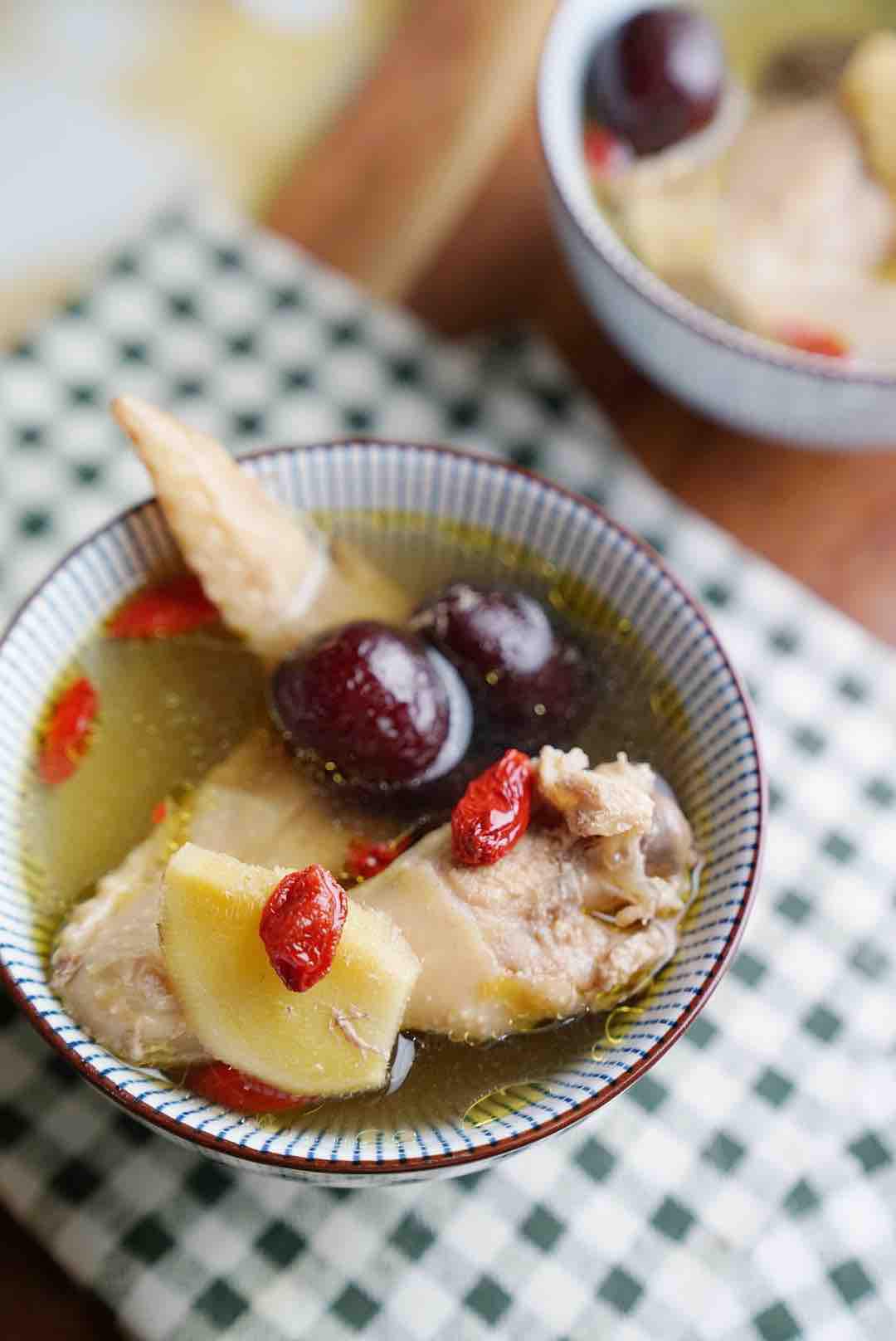 椰汁燉雞的做法-其它口味燉菜譜-易網健康養(yǎng)生網 椰汁燉雞的做法-其它口味燉菜譜