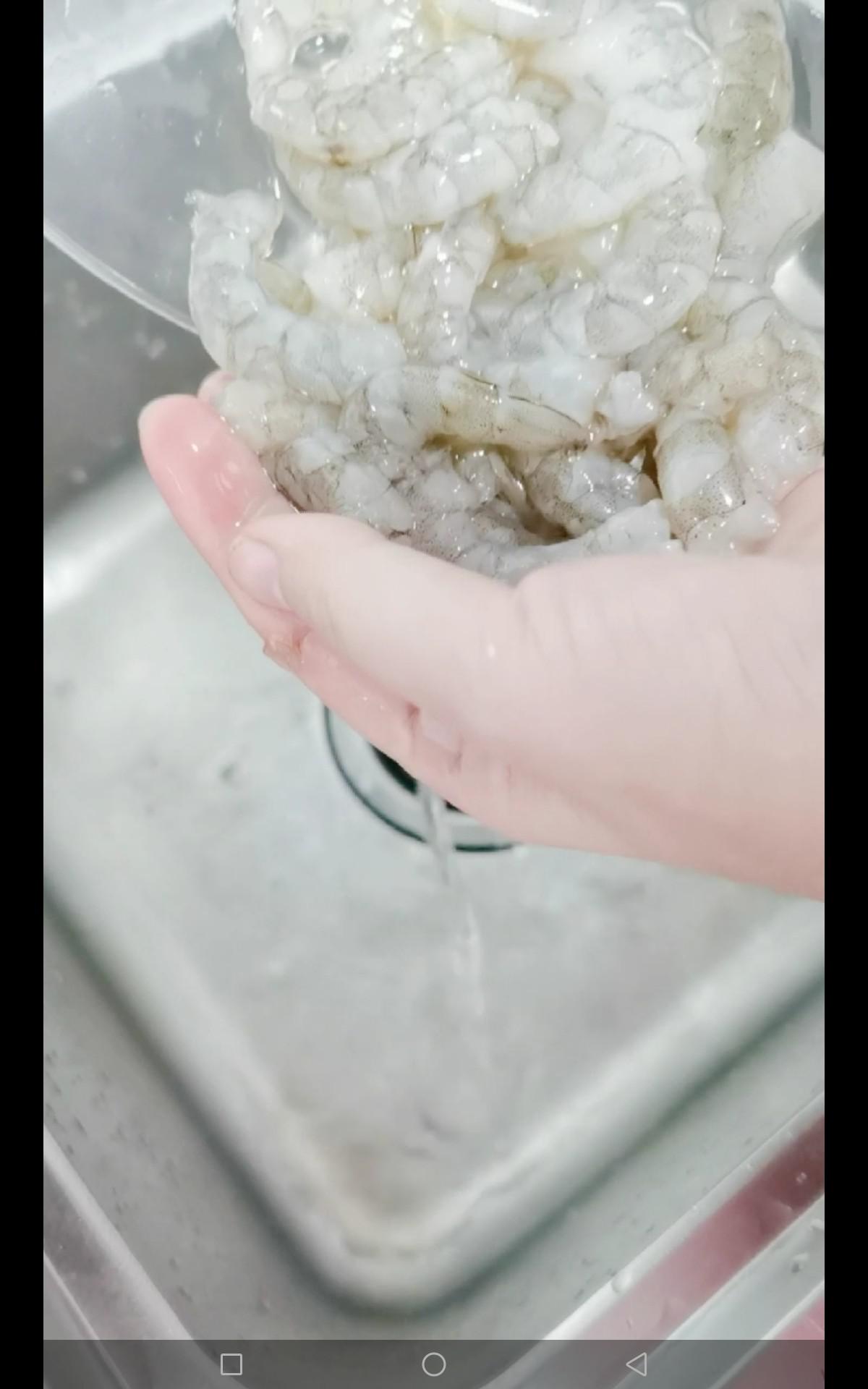 茄汁蝦仁的做法-咸鮮味炒菜譜-易網<a href=http://m.henggaotouzi.com/ target=_blank class=infotextkey>健康養生</a>網 茄汁蝦仁的做法-咸鮮味炒菜譜