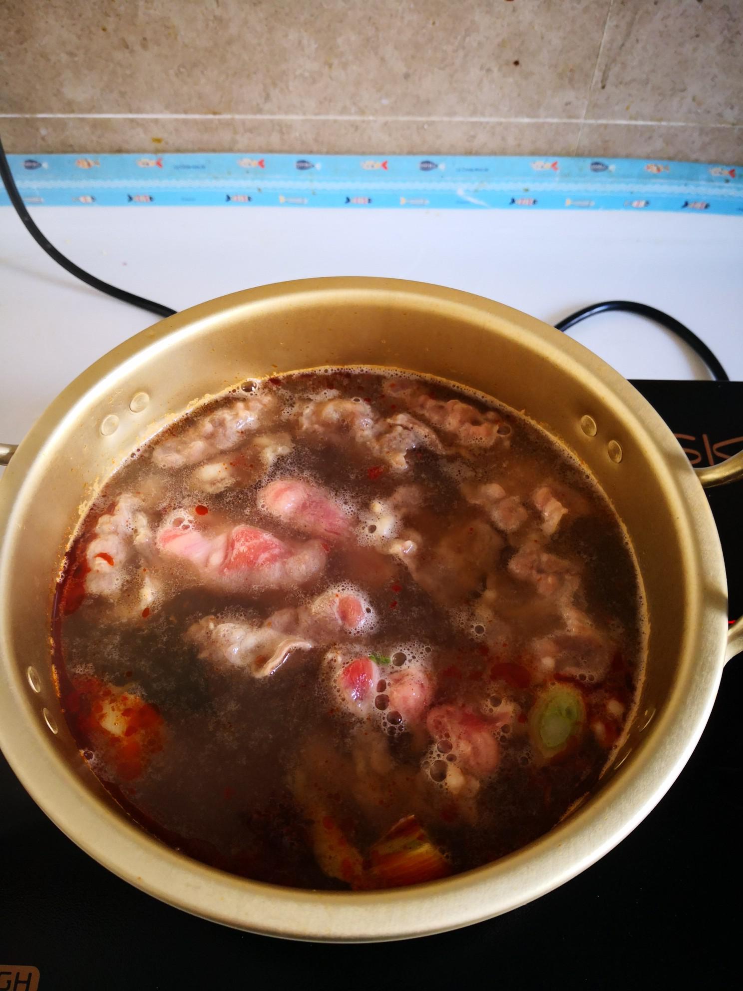 蔬菜火鍋的做法-香辣味煮菜譜