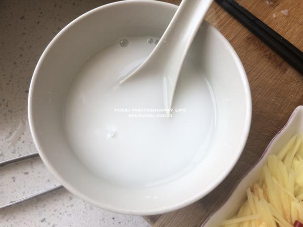 香嫩炒豬肝的做法-家常味炒菜譜-易網(wǎng)健康養(yǎng)生網(wǎng) 香嫩炒豬肝的做法-家常味炒菜譜