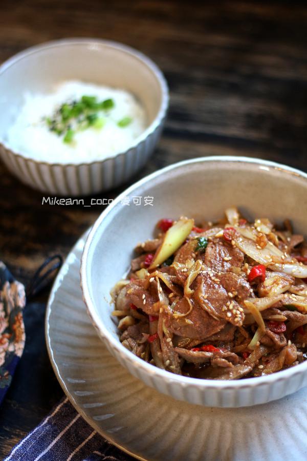 香嫩炒豬肝的做法-家常味炒菜譜-易網(wǎng)健康養(yǎng)生網(wǎng) 香嫩炒豬肝的做法-家常味炒菜譜