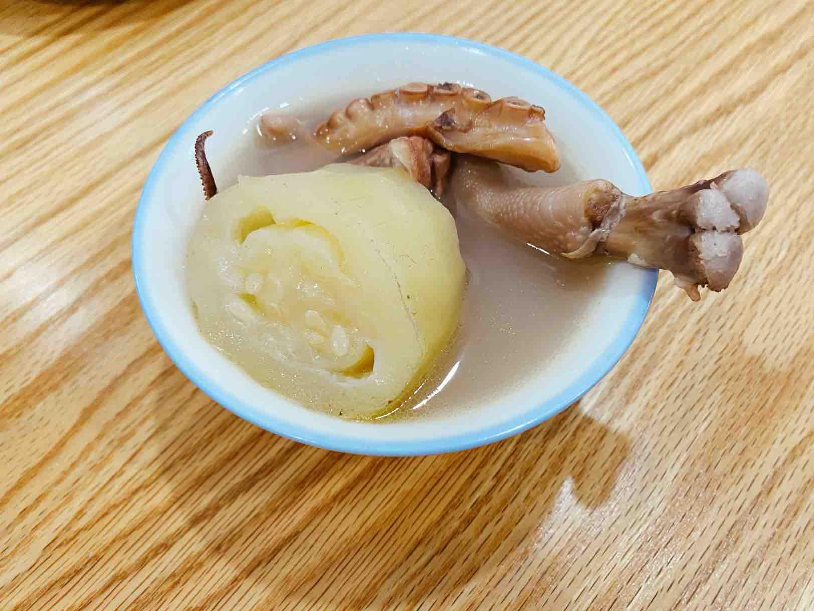 章魚龍骨煲節瓜的做法-咸鮮味煲菜譜-易網健康養生網 章魚龍骨煲節瓜的做法-咸鮮味煲菜譜